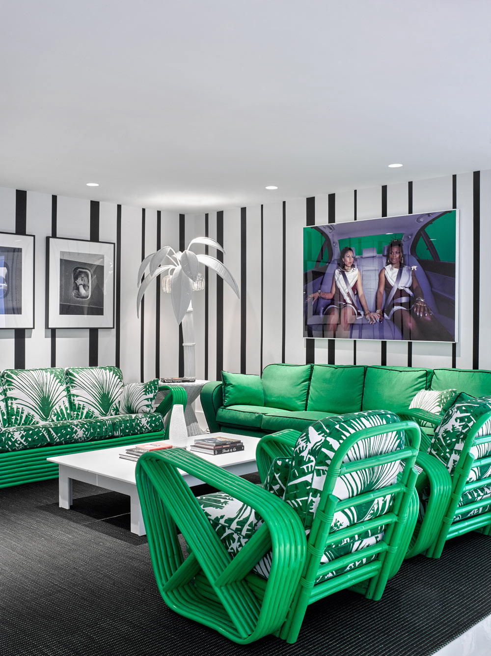 Раскрась гостиную: 9 декораторских приемов для обновления интерьера